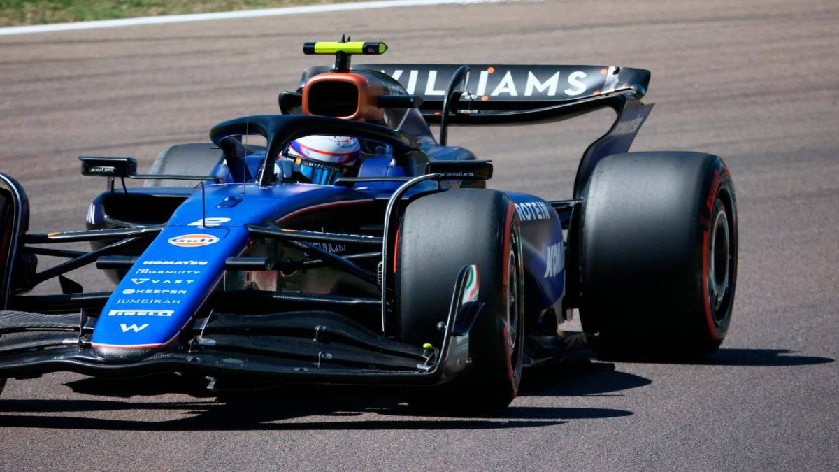 Formula 1 a Imola, Leclerc è il più veloce nelle libere: solo la sua Ferrari sfonda il muro dell’1.16 - Gallery