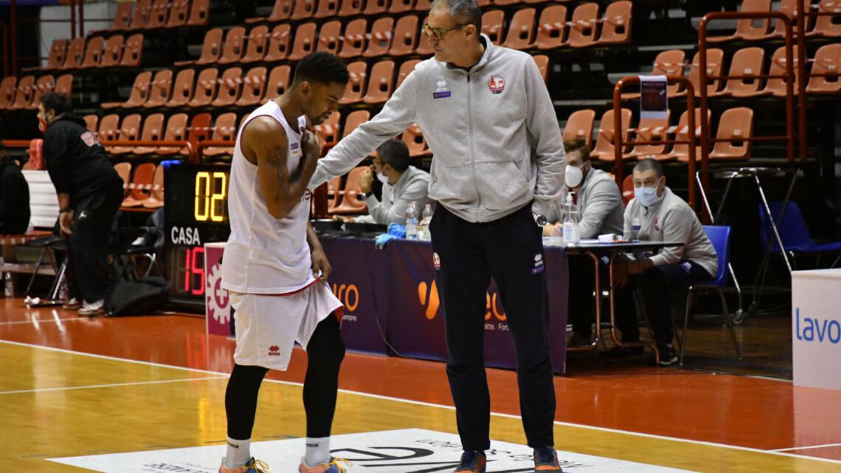 Basket A2 Supercoppa, l'Unieuro piega in rimonta Udine (76-70)