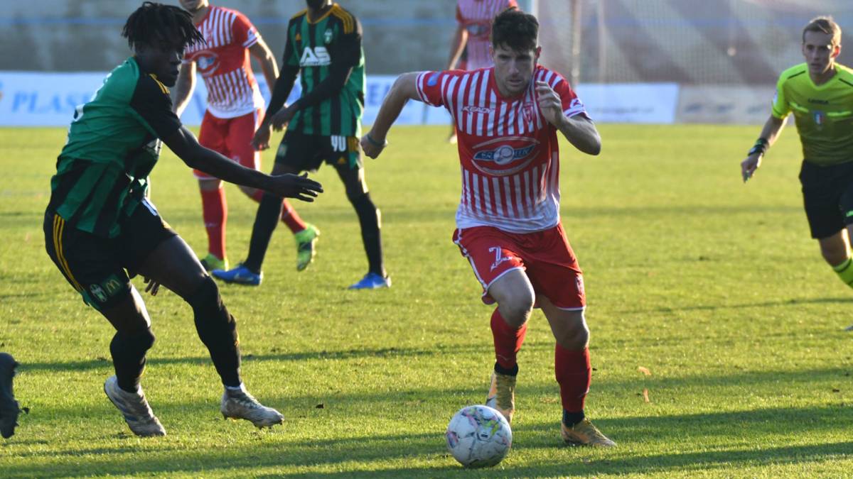 Calcio D, una domenica quasi perfetta: vincono Forlì, Sammaurese e United Riccione, raggiunto il Ravenna al 92'