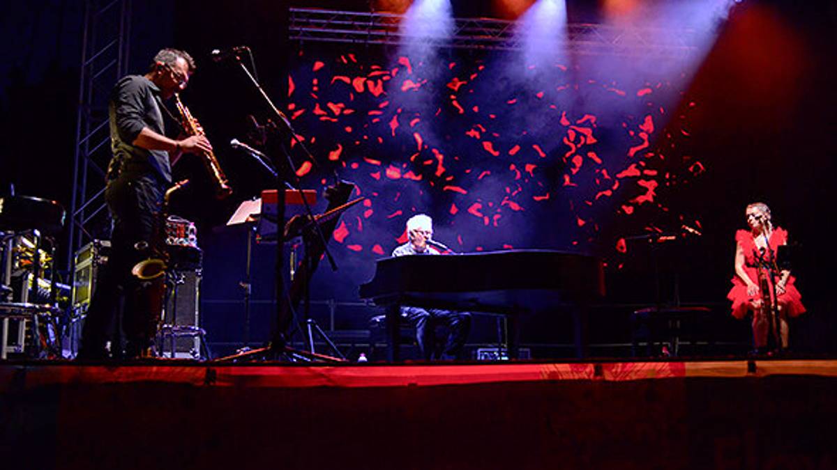 Bellaria, Umberto Tozzi alla Flower Arena: Una grande emozione