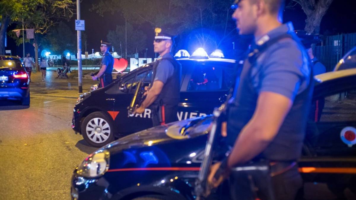 Riccione. Altri pestaggi e rapine nella notte, nei guai cinque giovanissimi