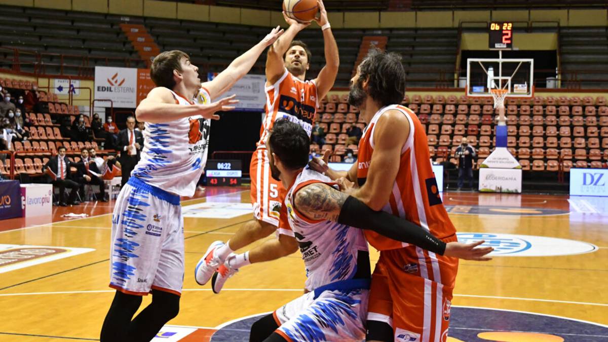 Basket A2, l'Unieuro Forlì torna in trasferta dopo 10 mesi