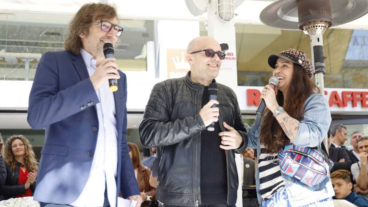 Misano, Cecchetto schiera Syria e Max Pezzali