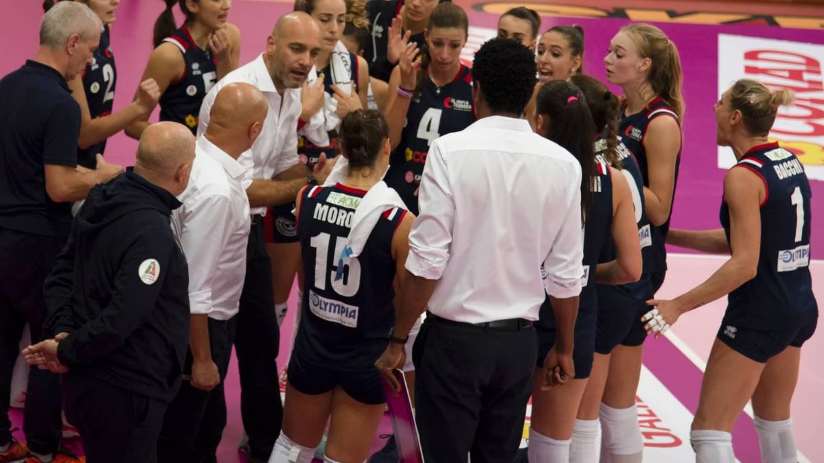 Volley femminile, anticipata di un'ora la sfida dell'Olimpia Teodora