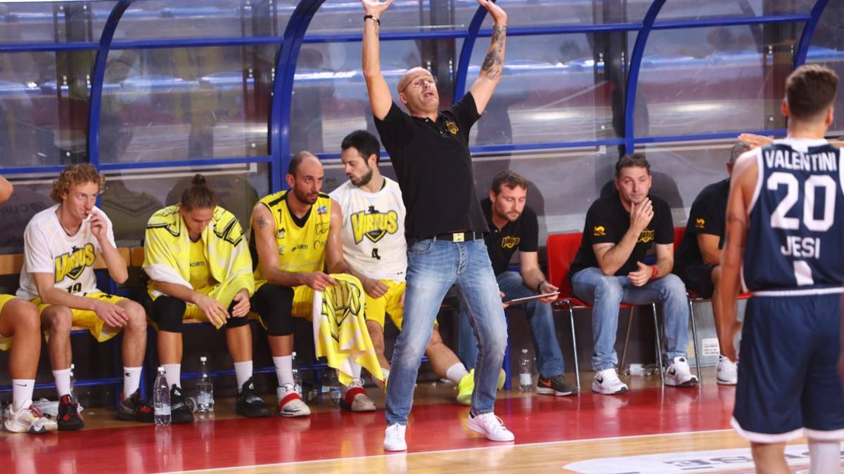 Basket B, la Virtus apre lo stato di crisi