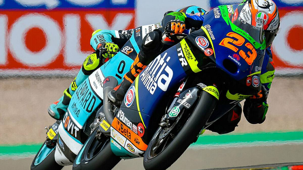 Moto3: Fenati in pole, Migno e Antonelli in seconda fila