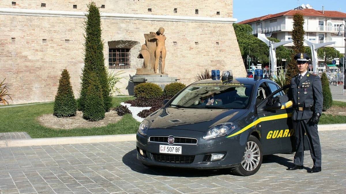 Ravenna, confiscati beni per 200.000 euro ad imprenditore di Cervia