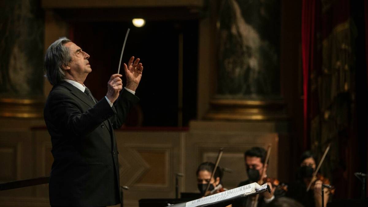 Muti e la Cherubini in tournèe, concerti visibili online
