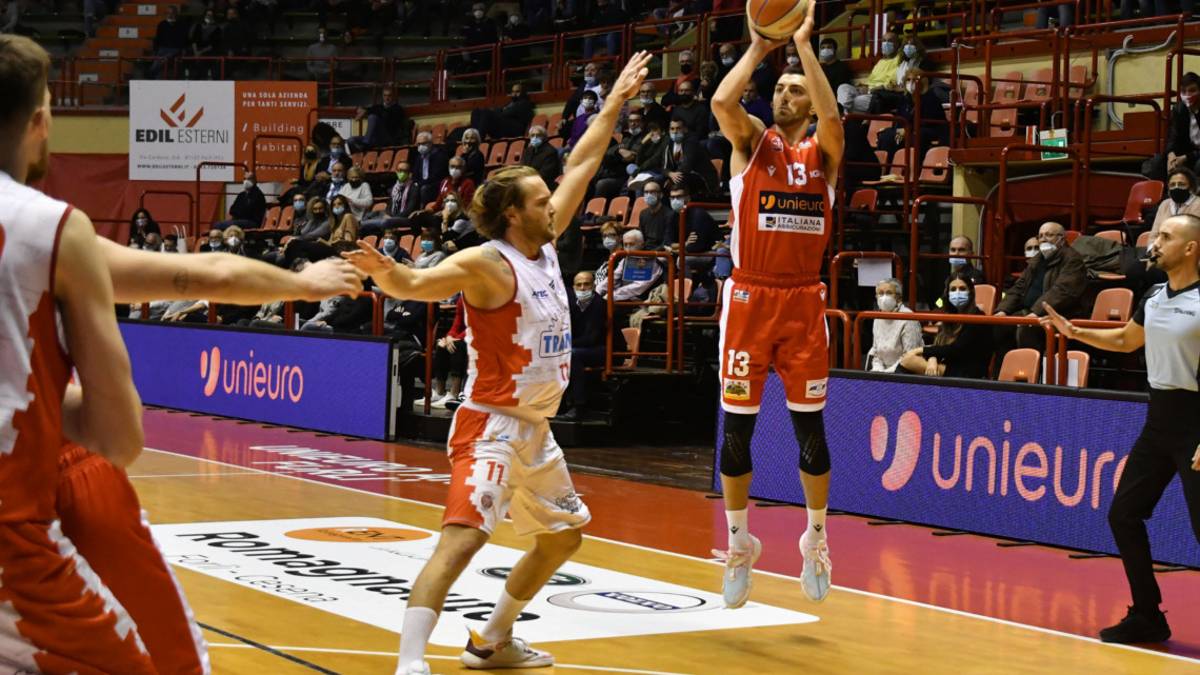 Basket A2, come acquistare i biglietti di Tramec Cento-Unieuro Forlì