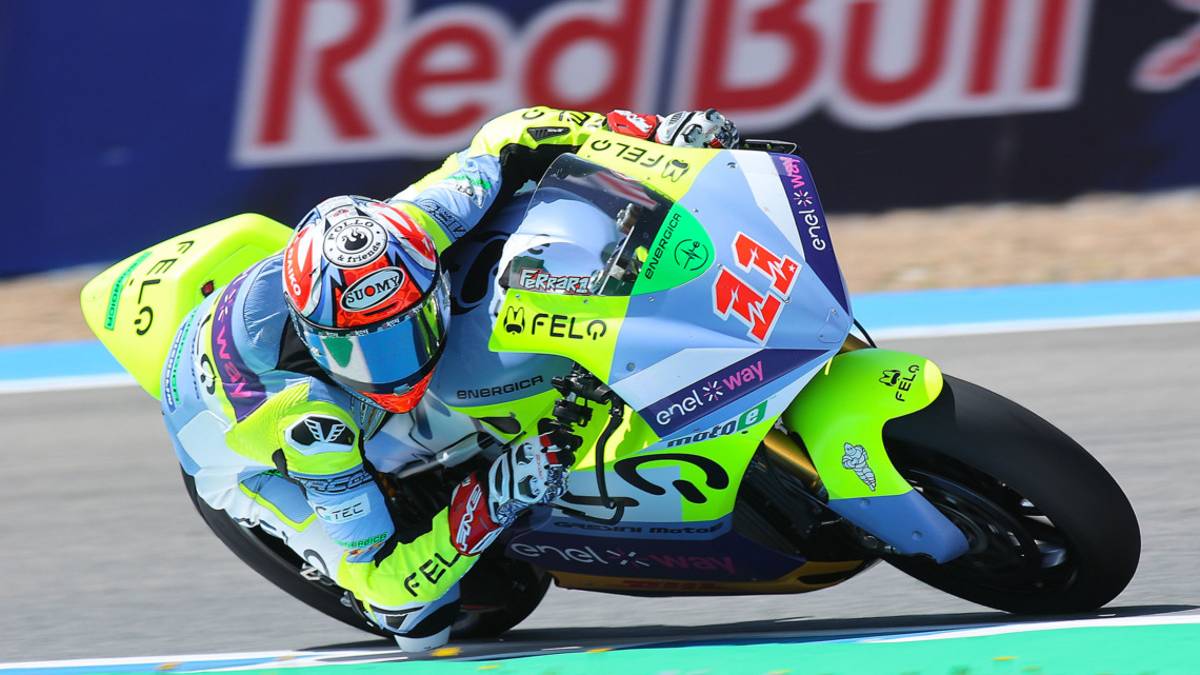MotoE: vince Aegerter davanti a un ottimo Ferrari, Casadei quarto, Zannoni ottavo