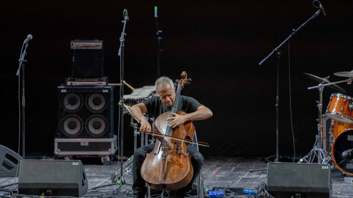 Giovanni Sollima e l'Orchestra Cherubini a Cervia per La musica che sale