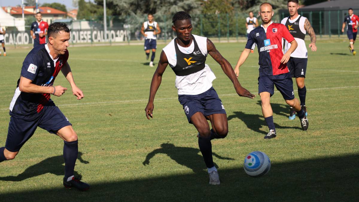 Calcio serie C, tre gol dell'Imolese nel primo test