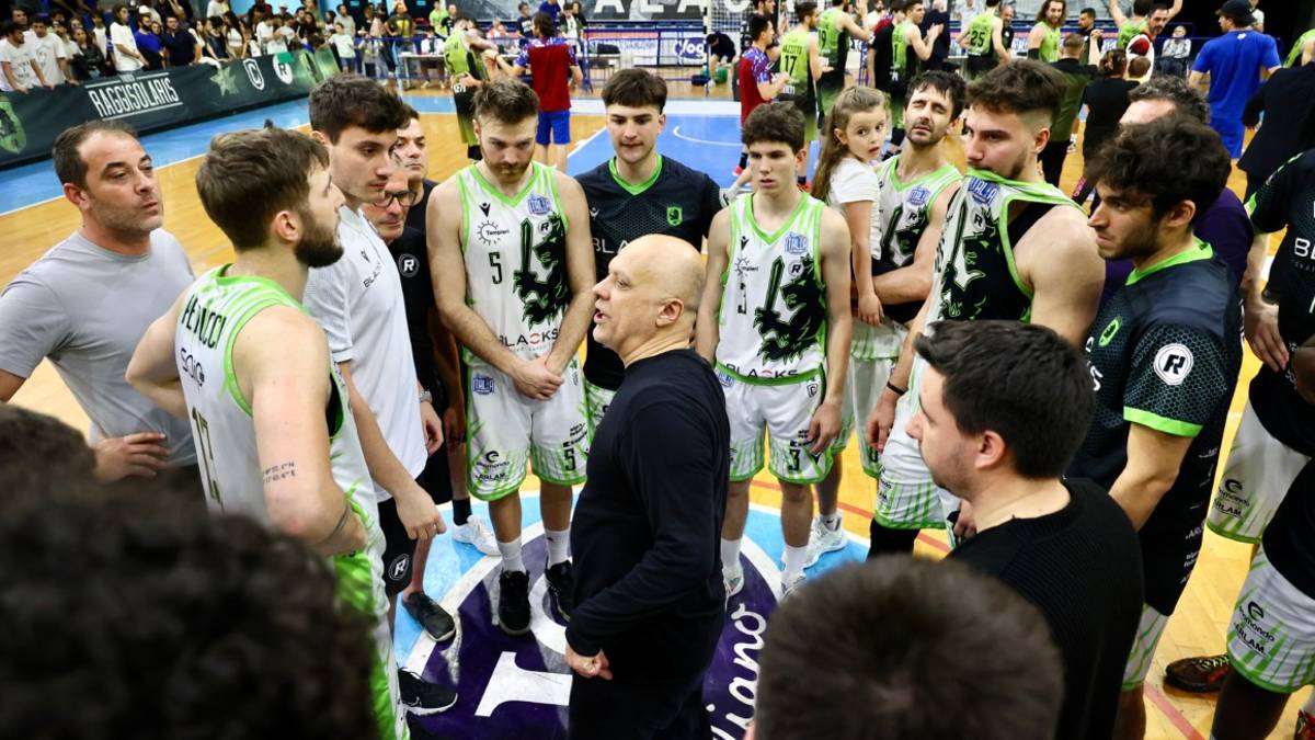 Basket B play-off, i Blacks perdono e sono eliminati (68-70)