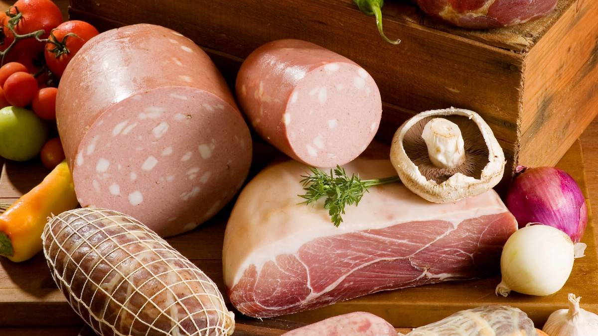 La Coldiretti insorge: Ora l'Europa demonizza pure salami, prosciutti e mortadelle