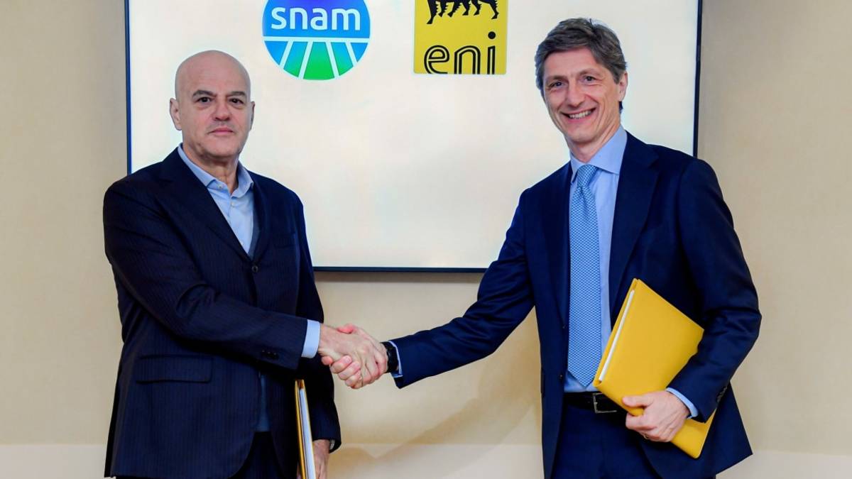 Progetto Ravenna per l'anidride carbonica, c'è la firma di Eni e Snam: Oltre 500 nuovi posti di lavoro