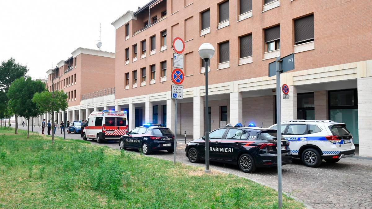 Forlì, rissa coi coltelli tra giovani: ferito minorenne