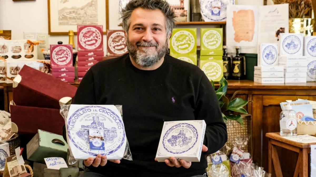 Mandorlato di Modigliana, il dolce impastato con la memoria