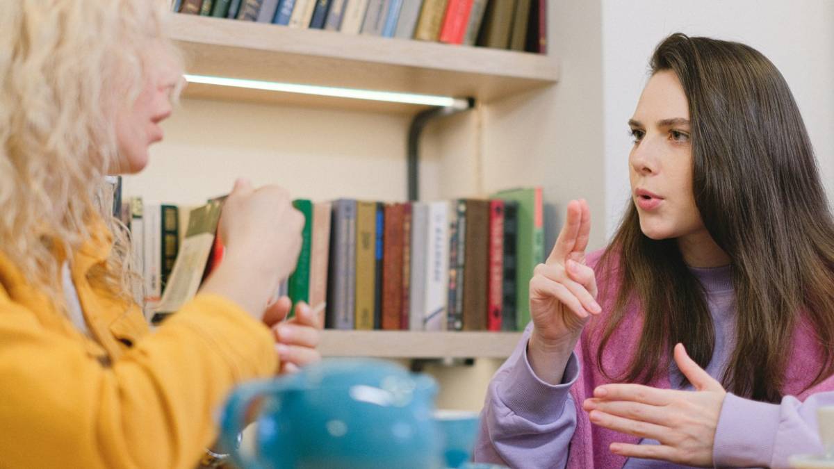 Cesena: aperte le iscrizioni al corso sulla lingua dei segni