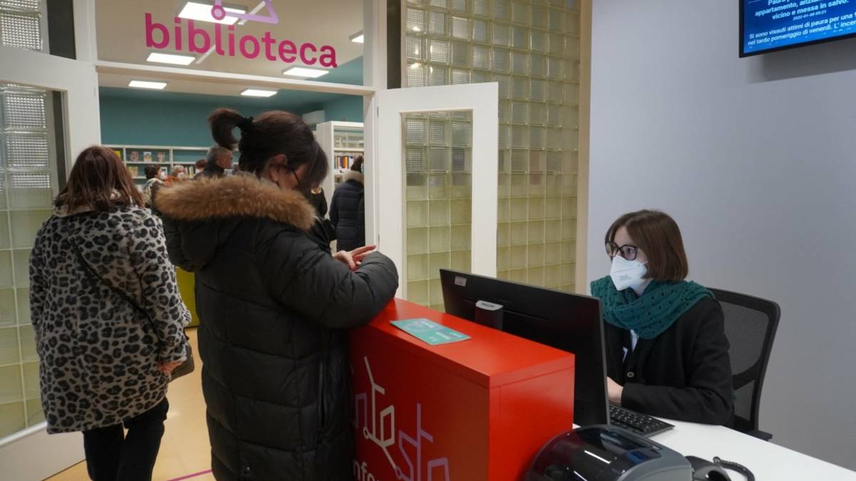 Cesena, Il club del libro in biblioteca a Borello