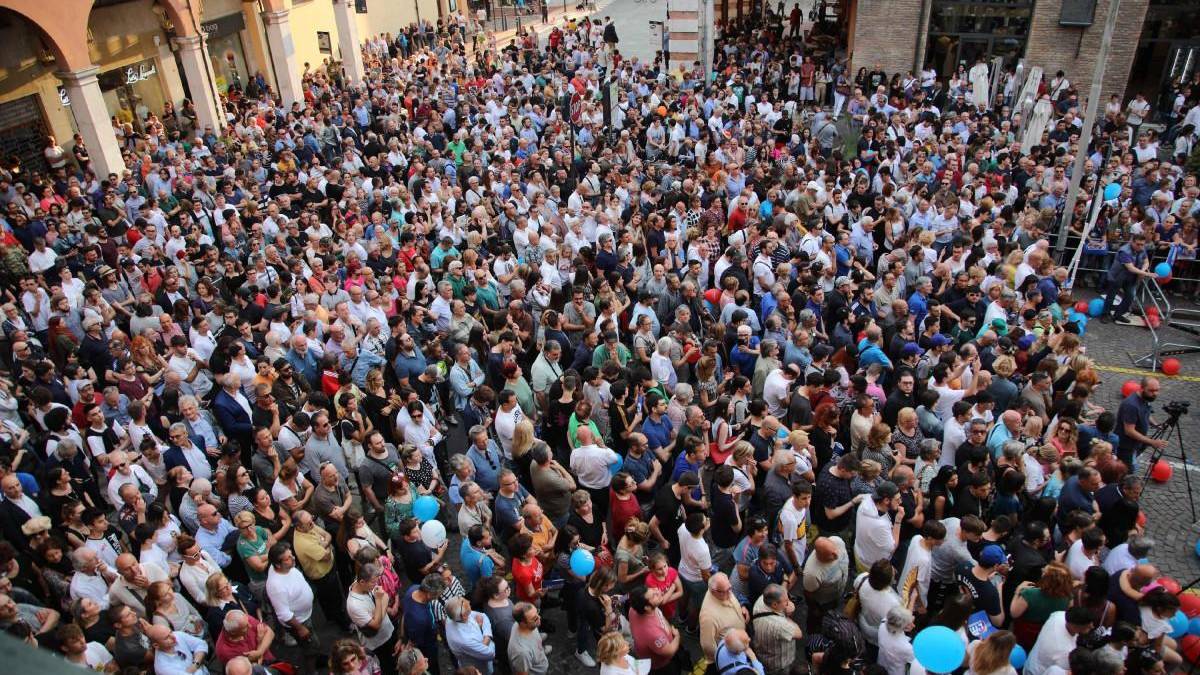 I big inquinano il dibattito locale