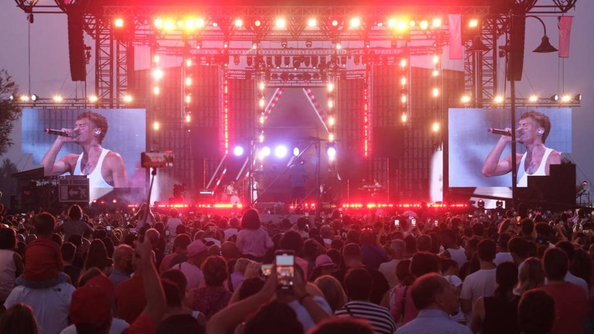 Notte Rosa al via, tra musica e festa