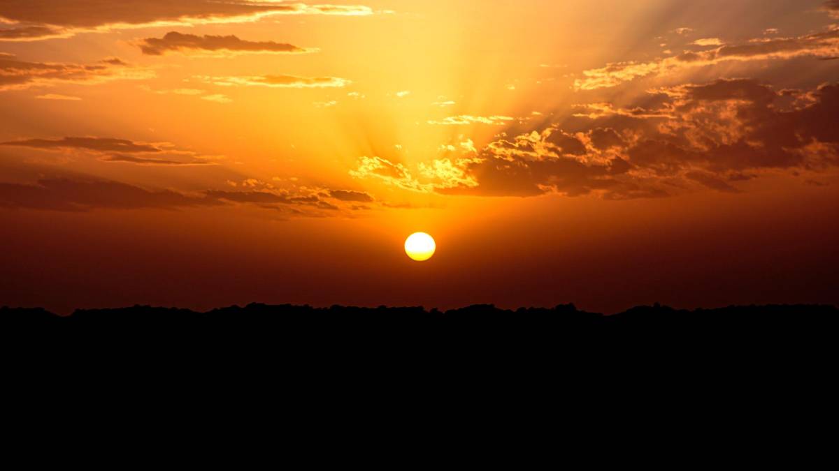 Meteo Romagna, notte da caldo estremo: 26 gradi la minima in alcune aree collinari, da sabato temporali e calo delle temperature