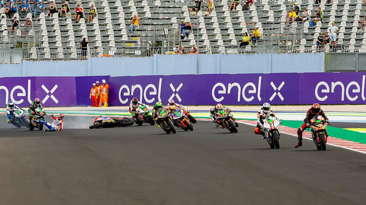 MotoE, Zaccone, che peccato: cade e Torres ipoteca il titolo