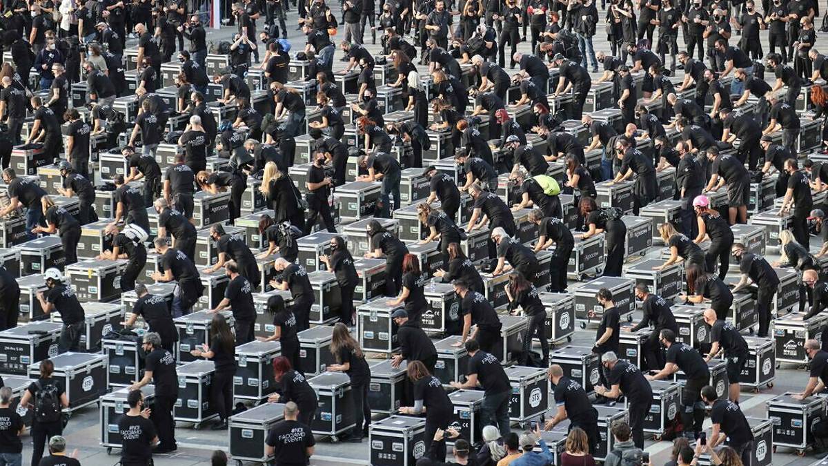 Il rumore del silenzio in tour sui social di Bauli in piazza