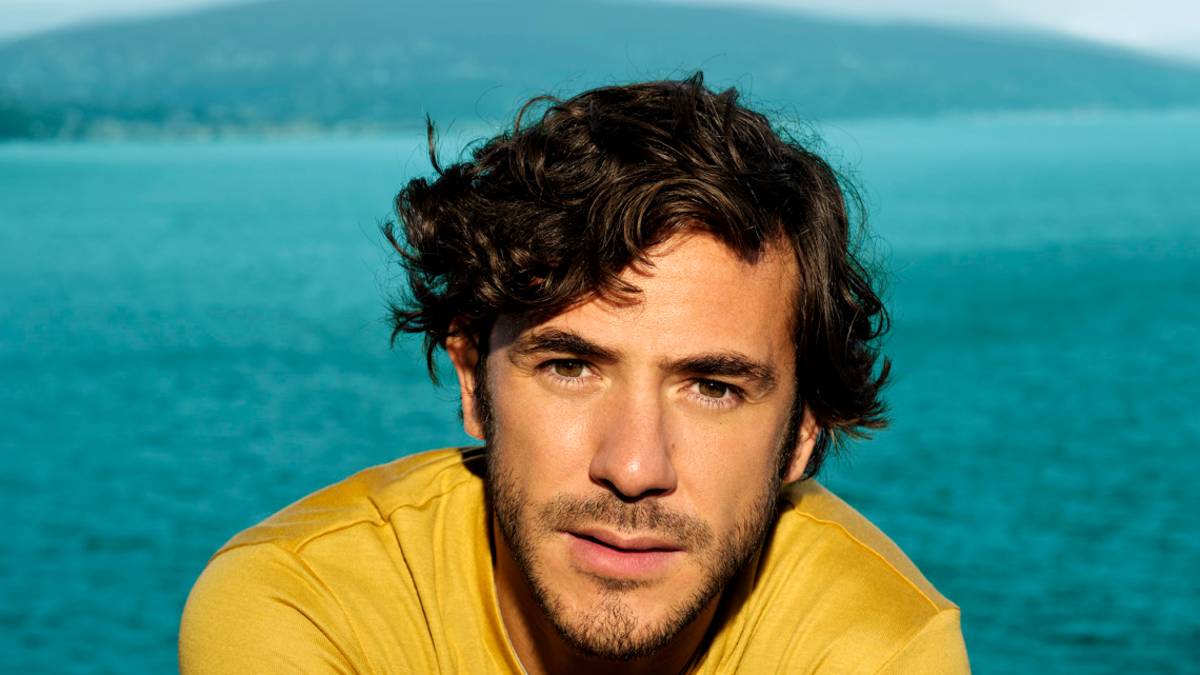 Jack Savoretti a Bologna, rinvio a dicembre