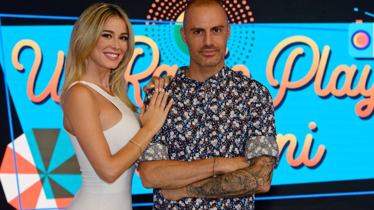Diletta Leotta ogni giorno in collegamento con la spiaggia di Rimini
