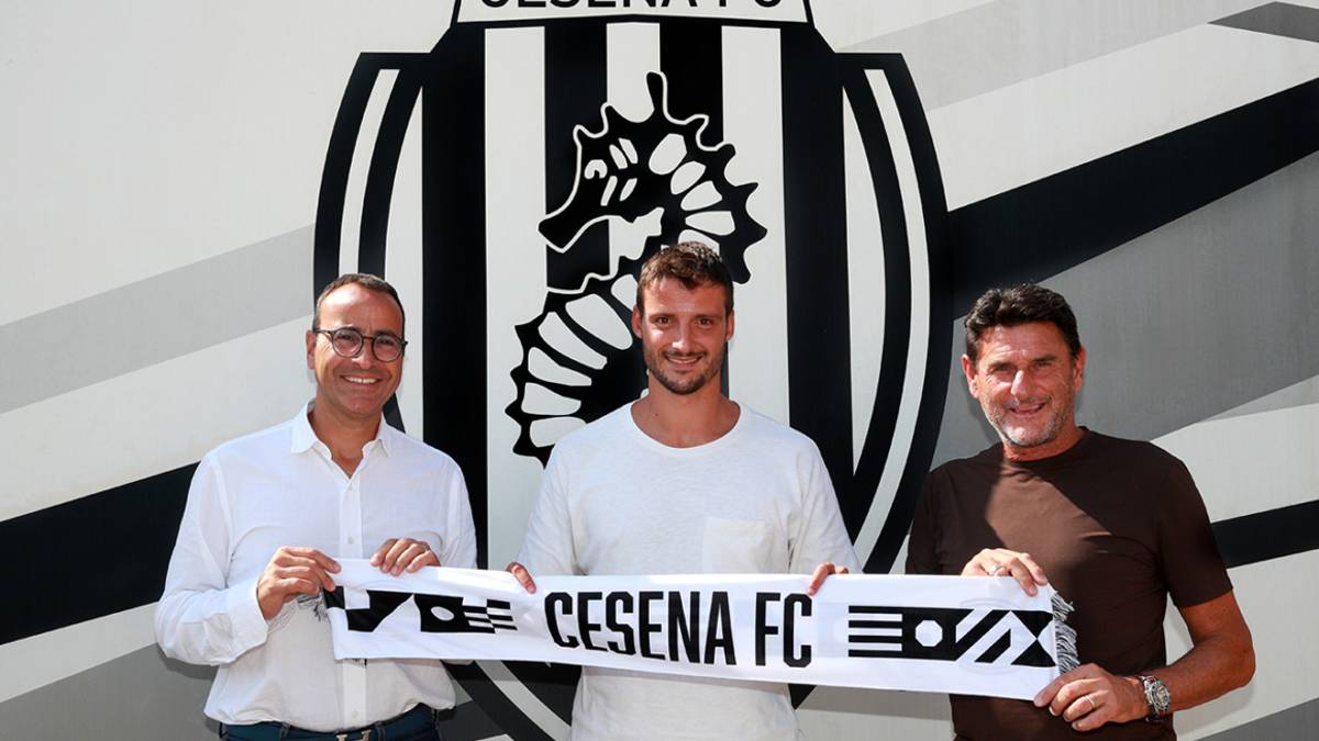 Calcio C, il Cesena annuncia l'arrivo di Prestia in difesa