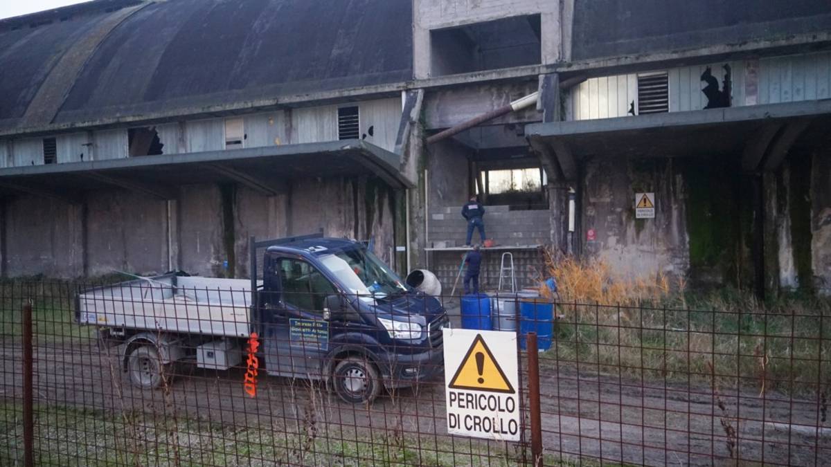 Ravenna, transennato il Sigarone in Darsena