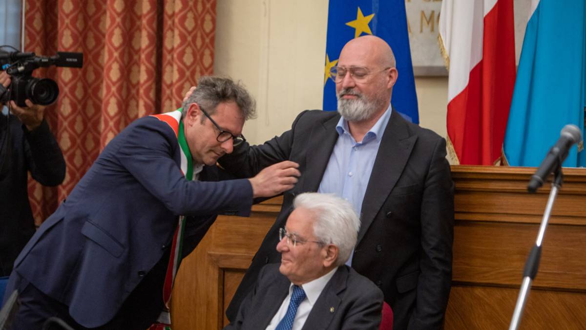Faenza, Isola, Mattarella e i sindaci in prima linea: Ci abbiamo messo la faccia, non dimenticate la Romagna - Gallery