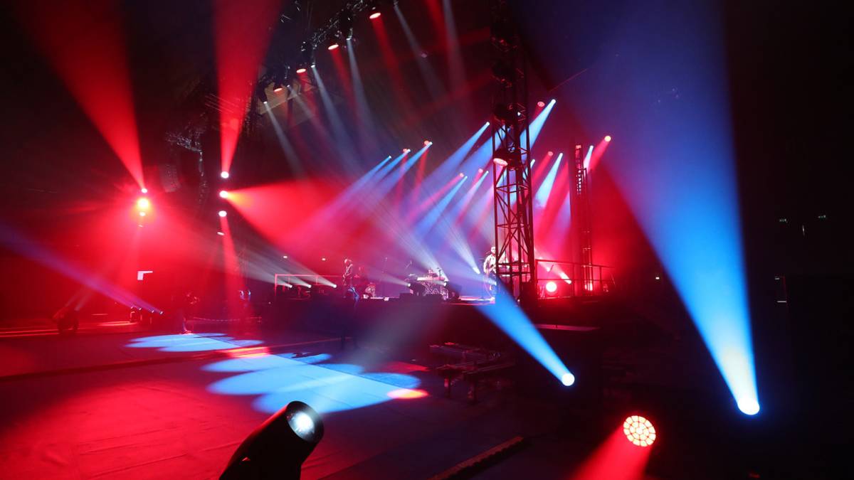 Rimini, le luci della festa: alla fiera torna il Mir