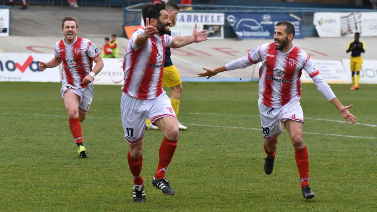 Calcio D, 40 anni e non sentirli. Longobardi: Forlì, ora avanti così