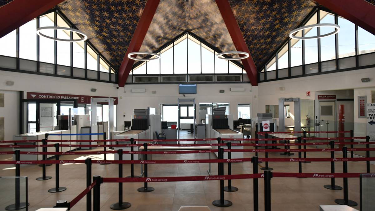 Voli da Forlì per Trapani, Cagliari, Brindisi e Comiso: nuove tratte dal 17 giugno