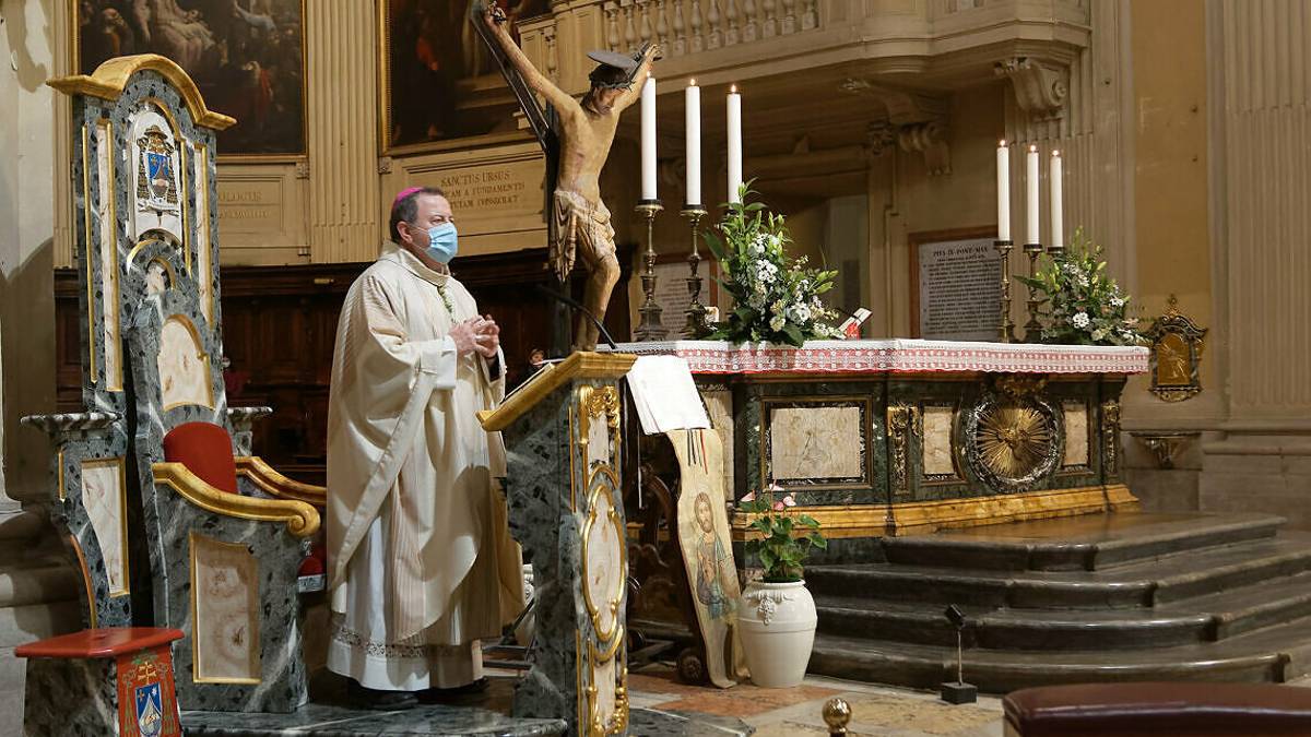 Ravenna, la messa in duomo apre le celebrazioni pasquali