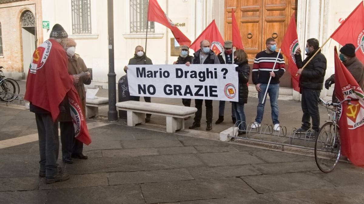 Ravenna, Rifondazione in piazza per dire no al governo Draghi
