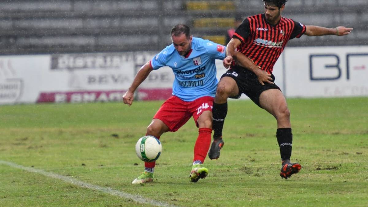 Calcio serie C, Imolese e Rimini pagano dazio in un sabato nero e piovoso