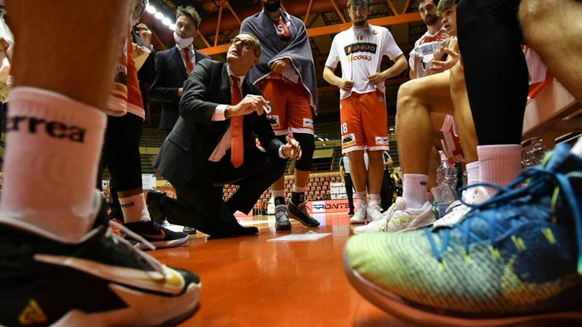Basket A2, Dell'Agnello: Unieuro, occhi aperti a Latina