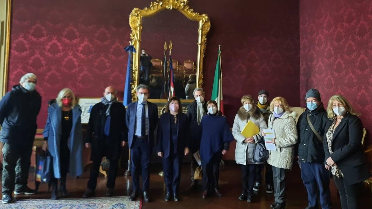 Faenza, Galleria della Molinella: mostre, foto e un omaggio a Pirì