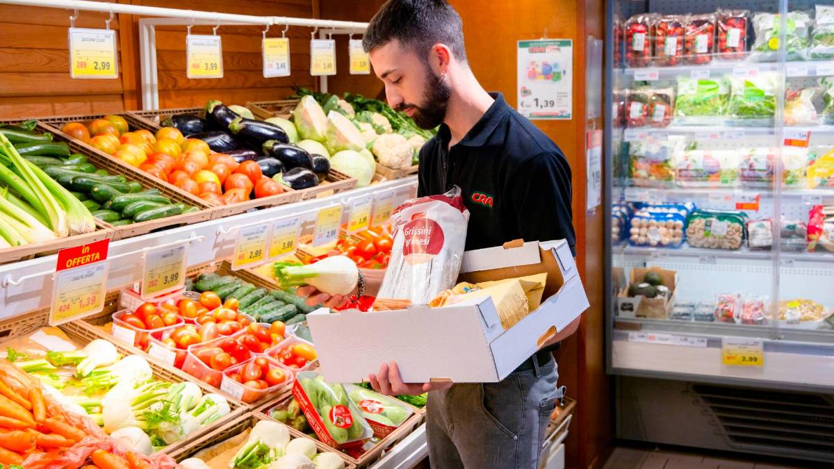 Imola, “Un s’ bota veja gnét” 41.450 kg di cibo recuperato e questa sera showcooking e assaggi a spreco zero al Baccanale c’è anche Gino Fabbri