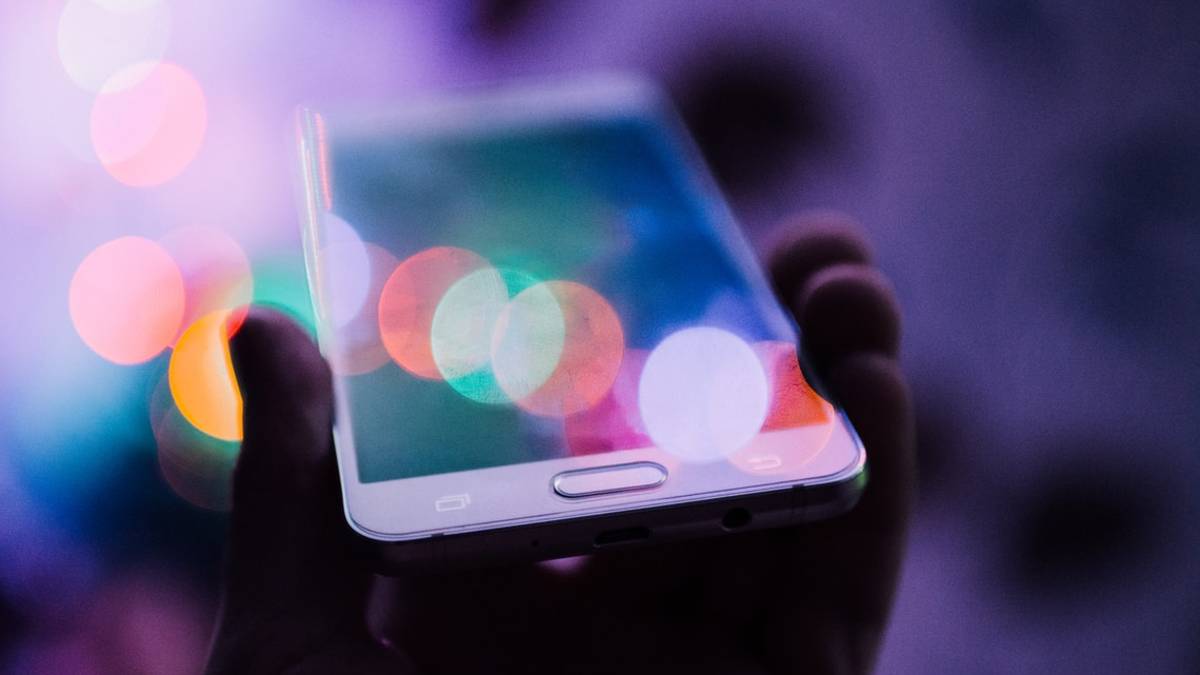 Rimini, ora si può chiedere il cambio di residenza da smartphone o da pc: ecco come fare