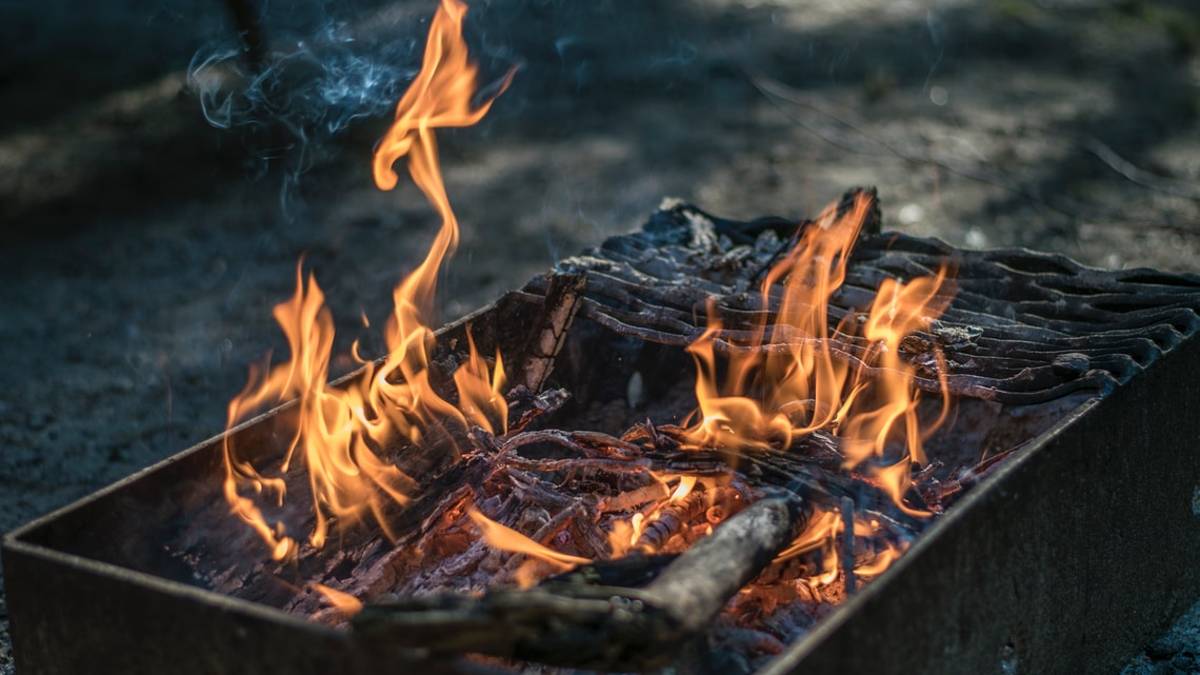 Solarolo, bambino di 11 anni ustionato alla grigliata: è in prognosi riservata