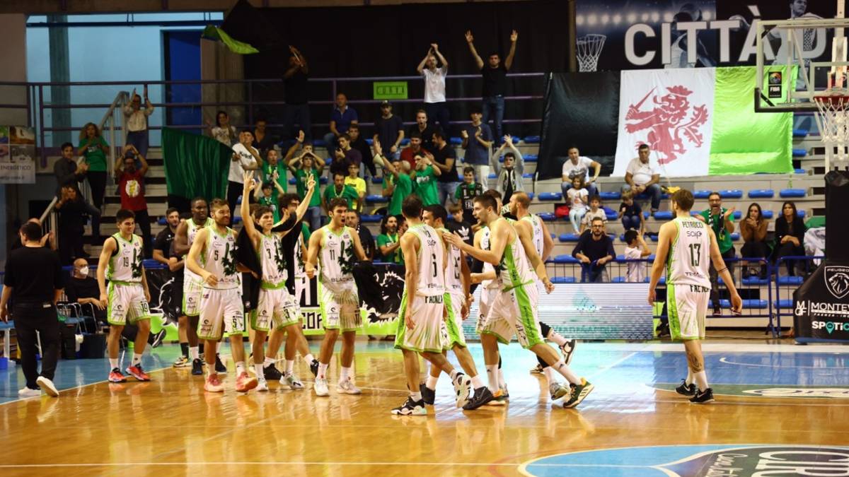 Basket B, Blacks-Firenze: gran domenica a Faenza