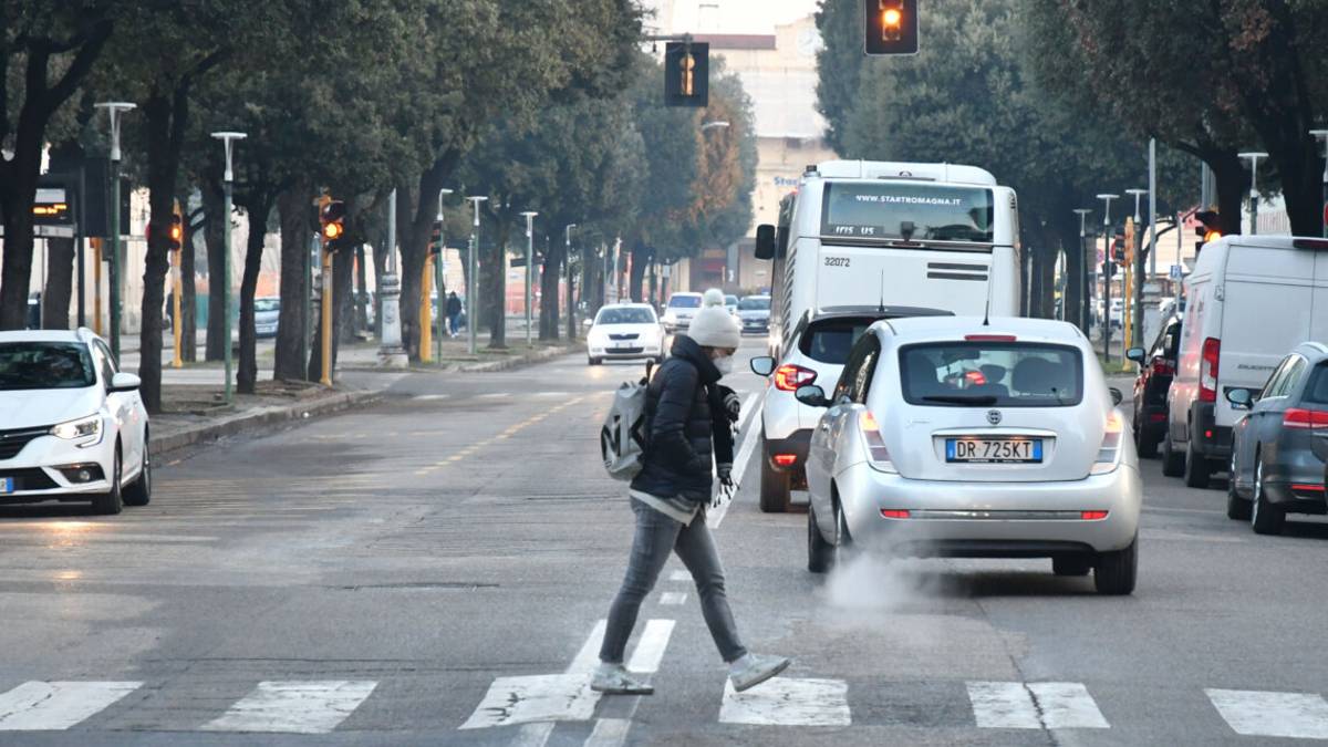 Forlì, undici nuovi casi Covid nelle scuole: 5 classi in quarantena