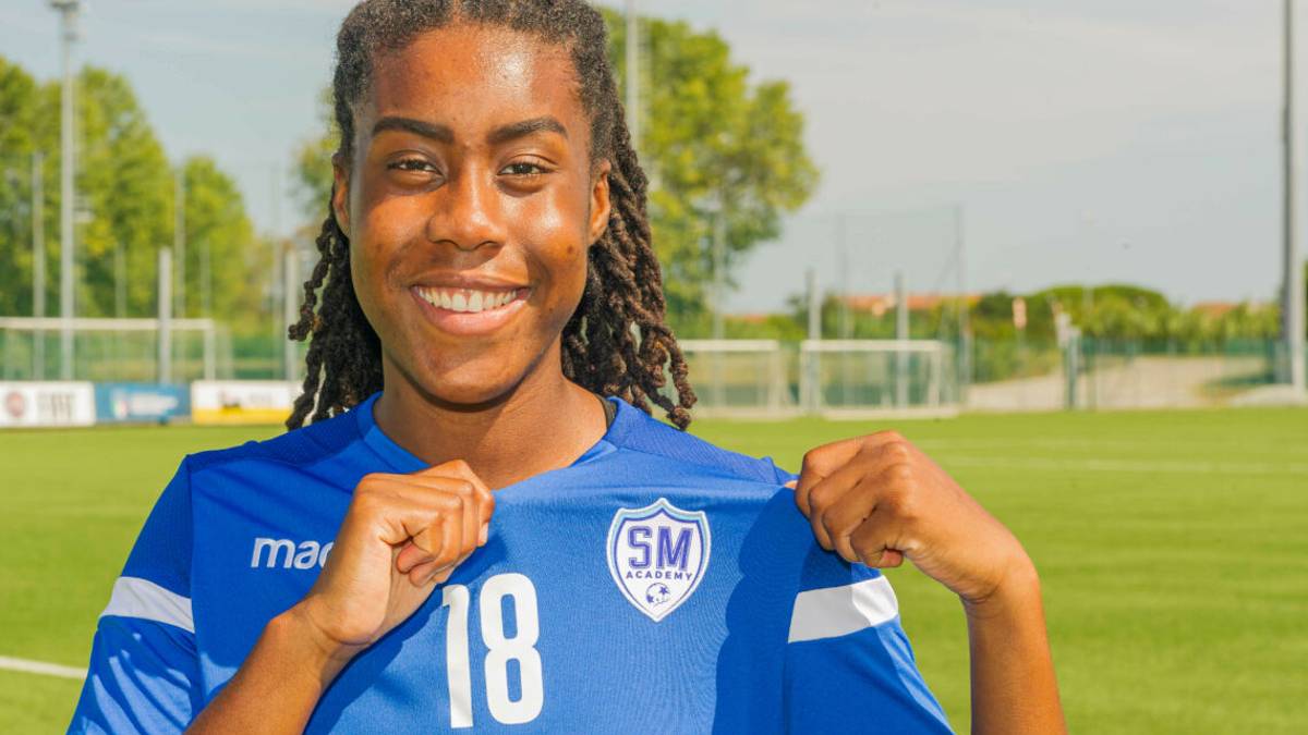 Calciomercato A donne, l'inglese Vyan Sampson a San Marino
