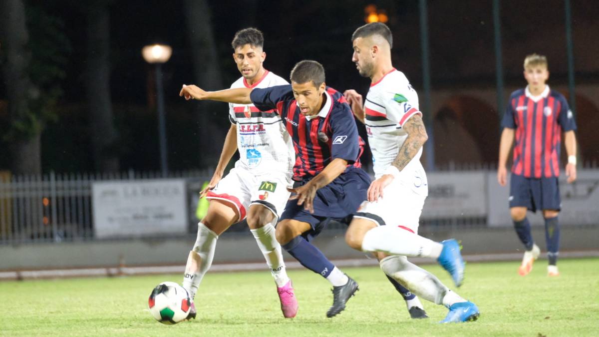 Calcio C, Imolese raggiunta dal Siena in pieno recupero (2-2)