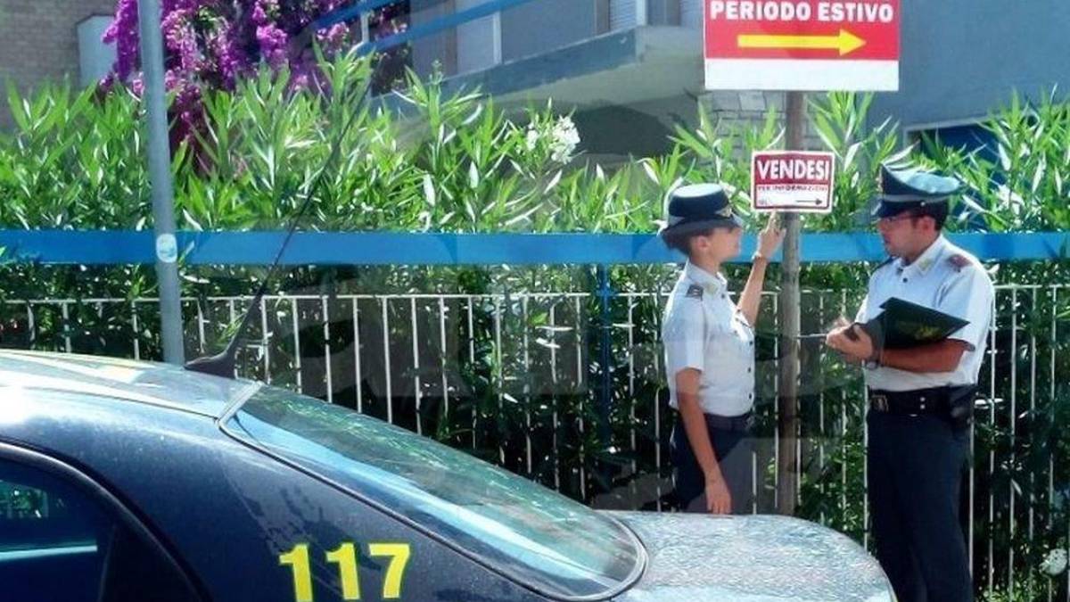 Cervia, 129 case al mare affittate in nero. Controlli su 54 persone