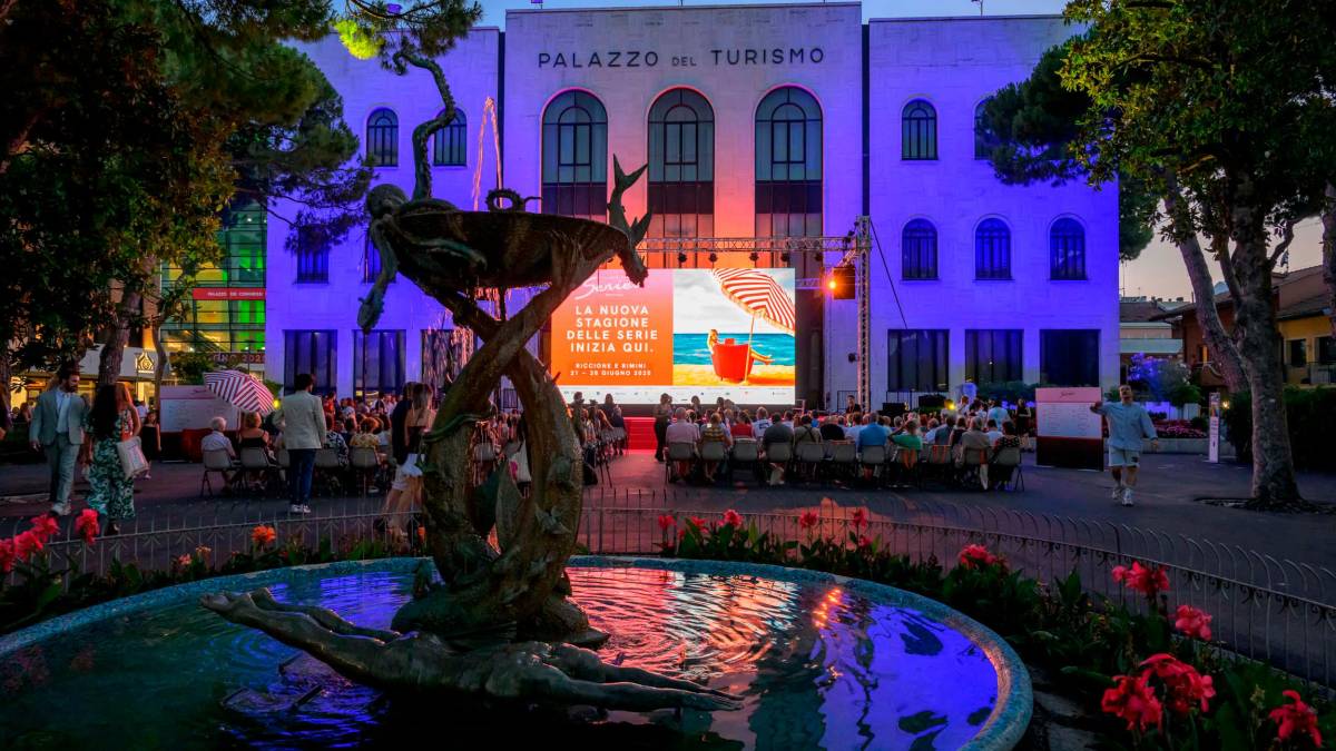 Festival delle serie tv: Luisa Ranieri, Bille August, The Jackal, Carlo Verdone e Dean Morris per queste giornate riccionesi / LA GALLERY FOTOGRAFICA